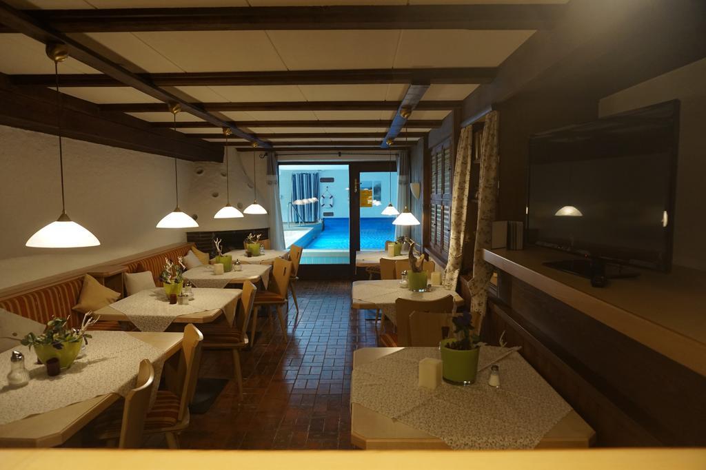 Hotel Garni Liberia Όμπερσντορφ Εξωτερικό φωτογραφία